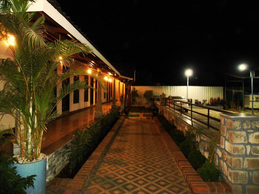 Sri Arulmuthu Residency Hotel Madurai Exterior photo